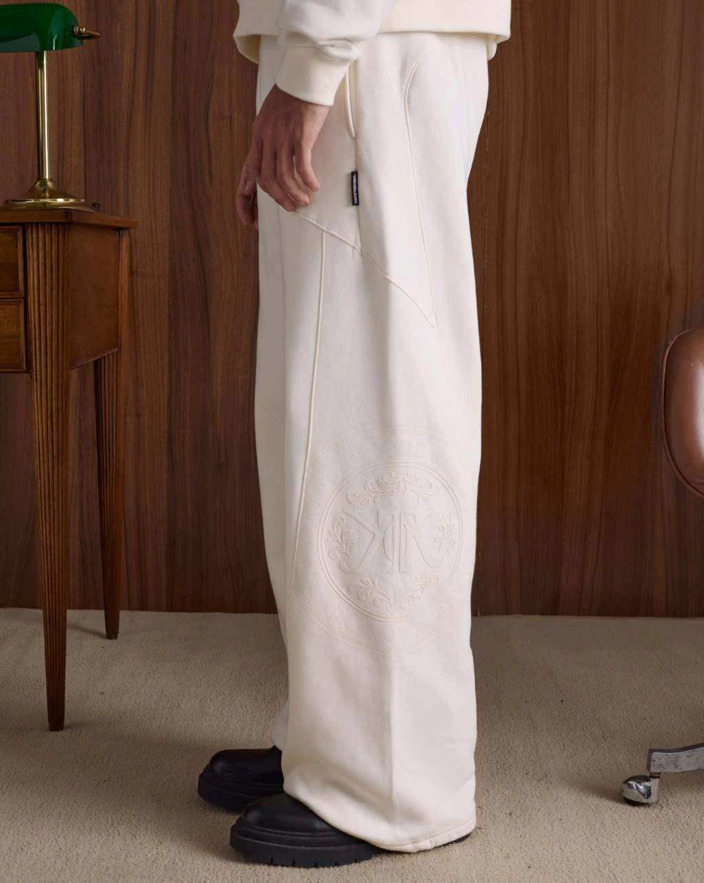 Jog Alliance Off White