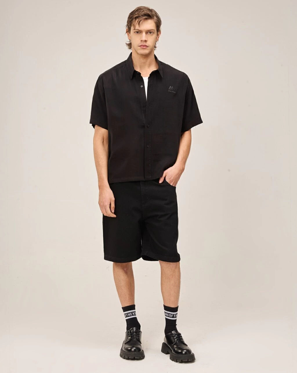 Bermuda V26 Black